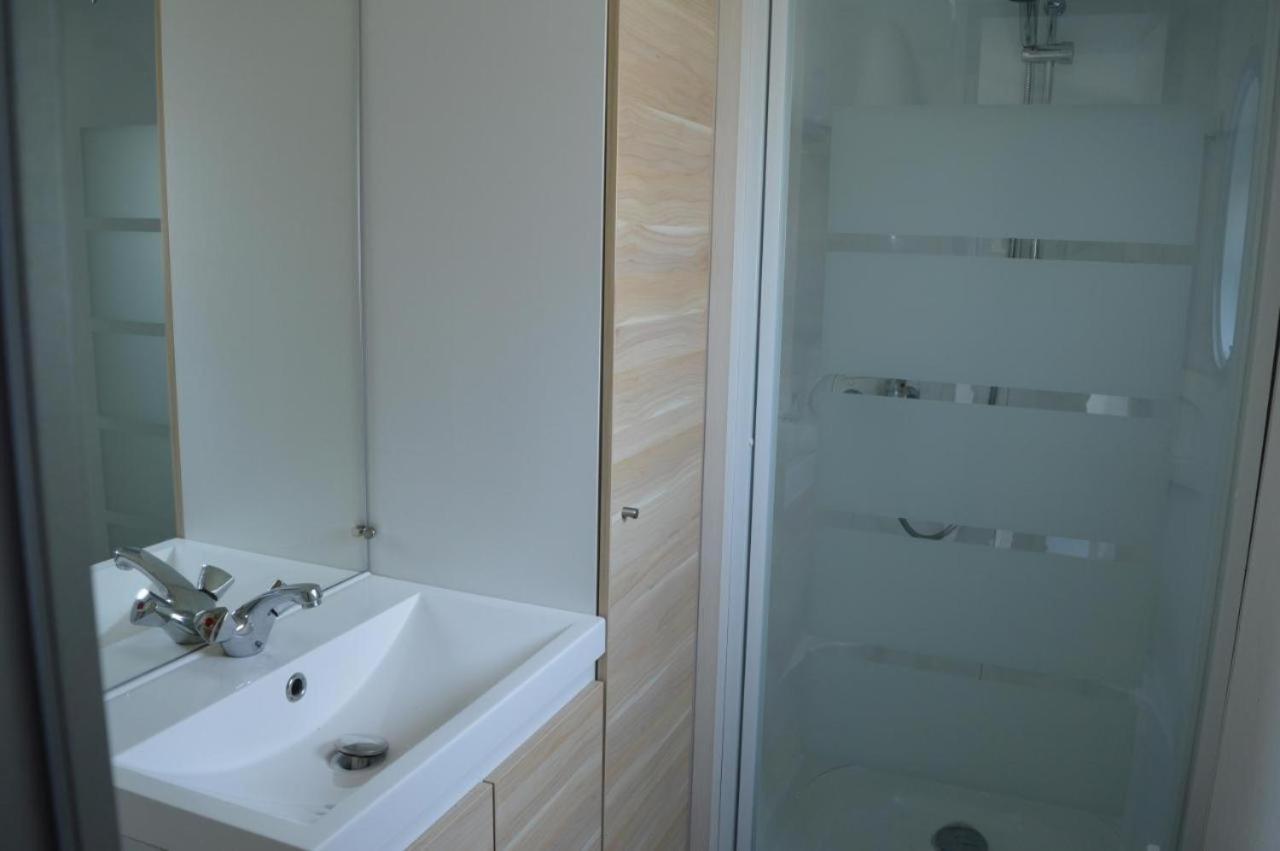 Verblijfpark Ardinam Olloy-sur-Viroin Ngoại thất bức ảnh